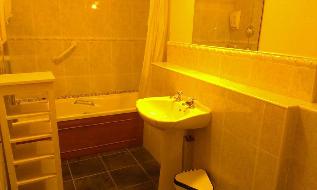 וויקלו River Lodge Accomodation חדר תמונה